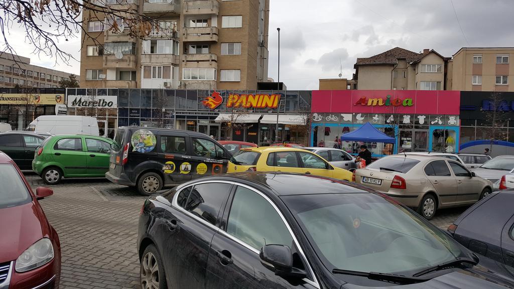 Appartamento La Garson Alba Iulia Esterno foto